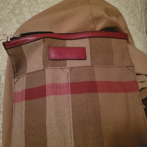 Authentic Burberry Ashby - Picture 2 of 7